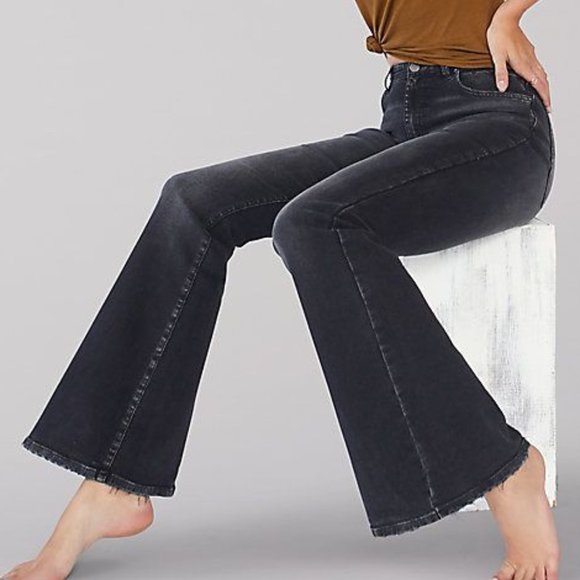 lee bell bottom jeans